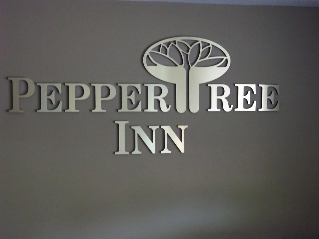 Pepper Tree Inn Beaverton Exterior foto