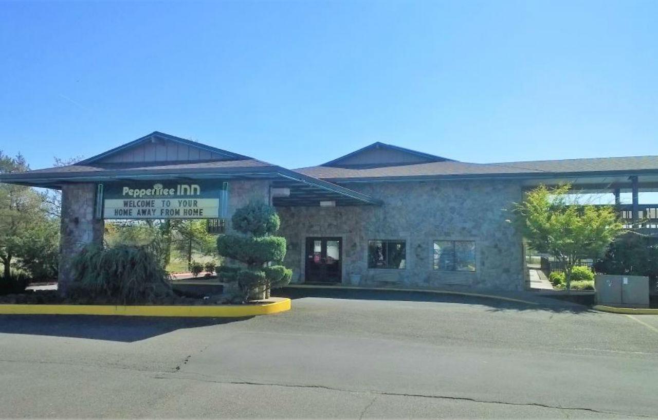 Pepper Tree Inn Beaverton Exterior foto